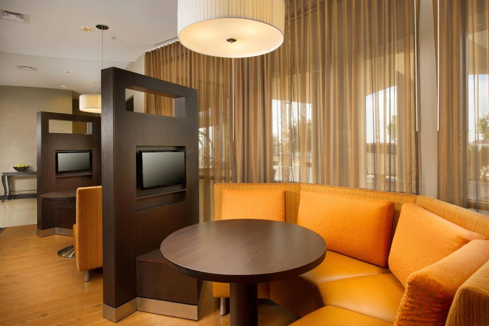 Courtyard By Marriott San Antonio Seaworld/Lackland Buitenkant foto