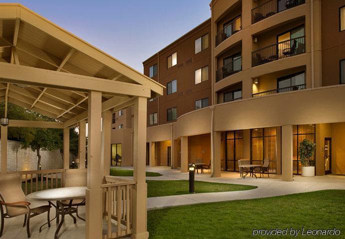 Courtyard By Marriott San Antonio Seaworld/Lackland Buitenkant foto
